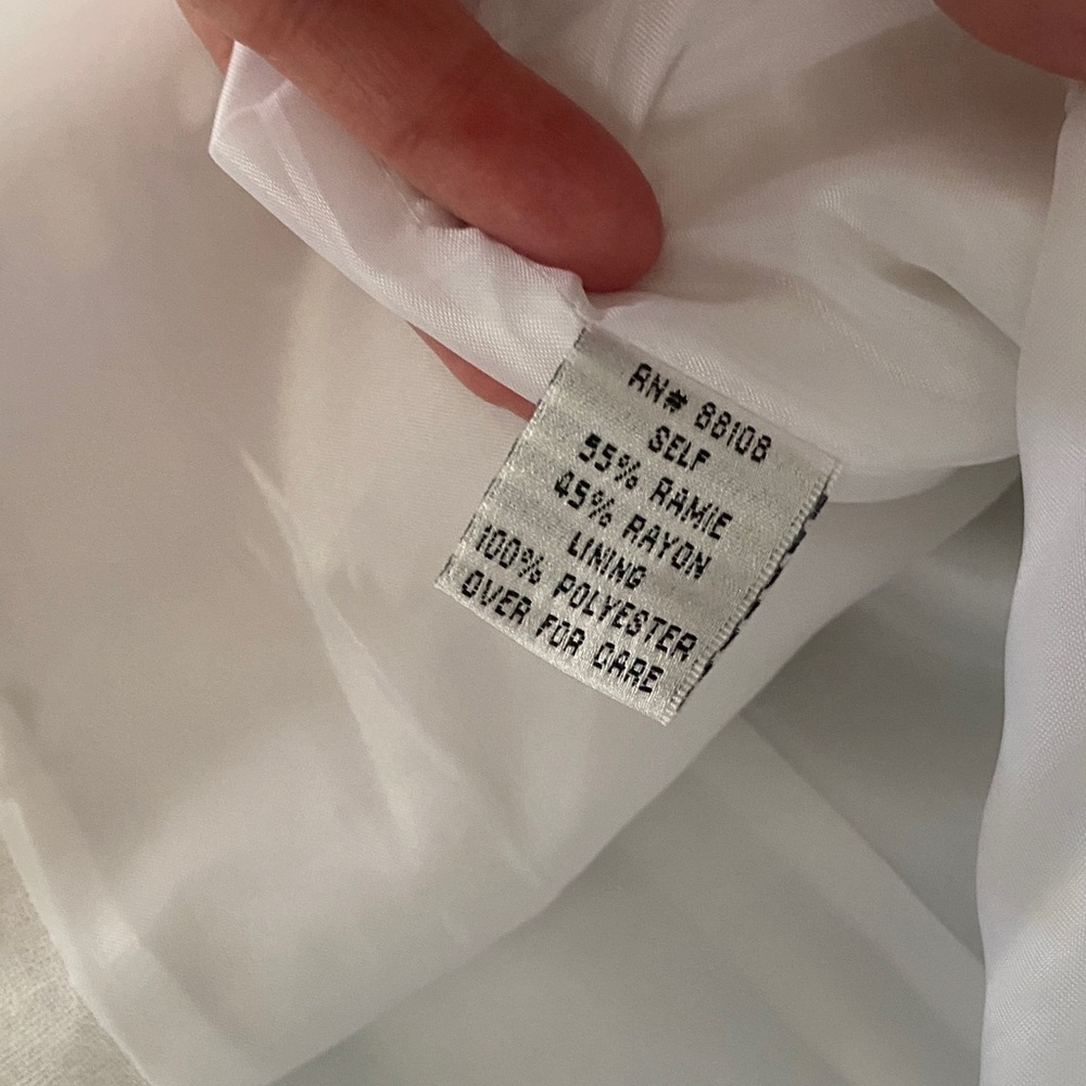 Vintage White Linen Set - Picture 7 of 12